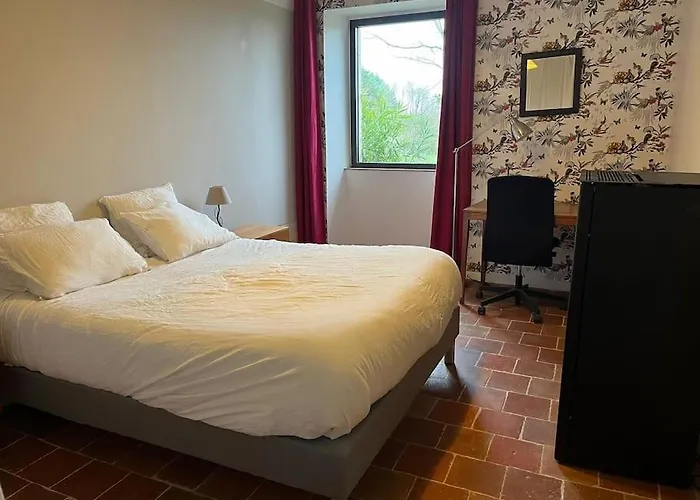 Maison De Caractere Ballon-Saint-Mars